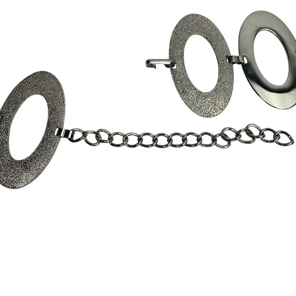 Vintage 1980s Silver-Tone Oval Link Statement Belt With Textured & Smooth Finish